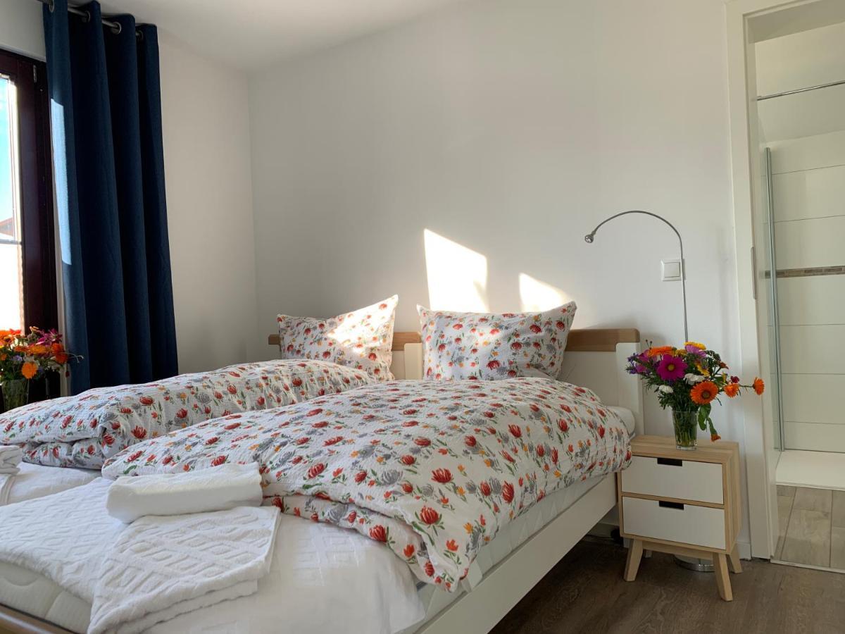Ferienhaus Bei Den Kreidefelsen - Ihr Zuhause Auf Ruegen レーメ エクステリア 写真